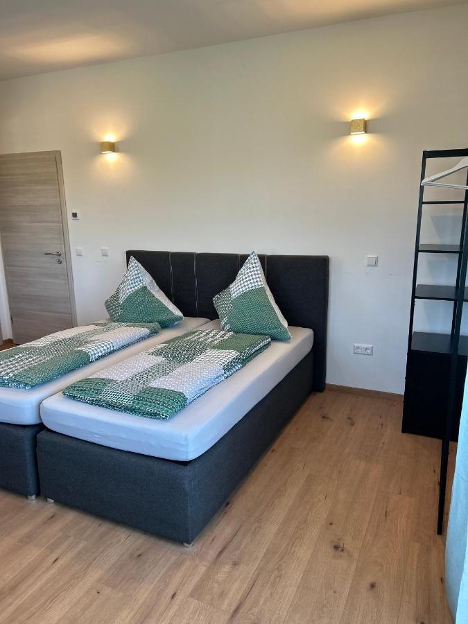 Apartment Im Sand Bad Schönborn Esterno foto